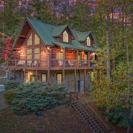 Relaxation Retreat - Pickleball Cabin - Wi-Fi, Fire Pit With Bar, Ev, Game Room, Hot Tub, Pool Access - Mins To Pf Sevierville Luaran gambar