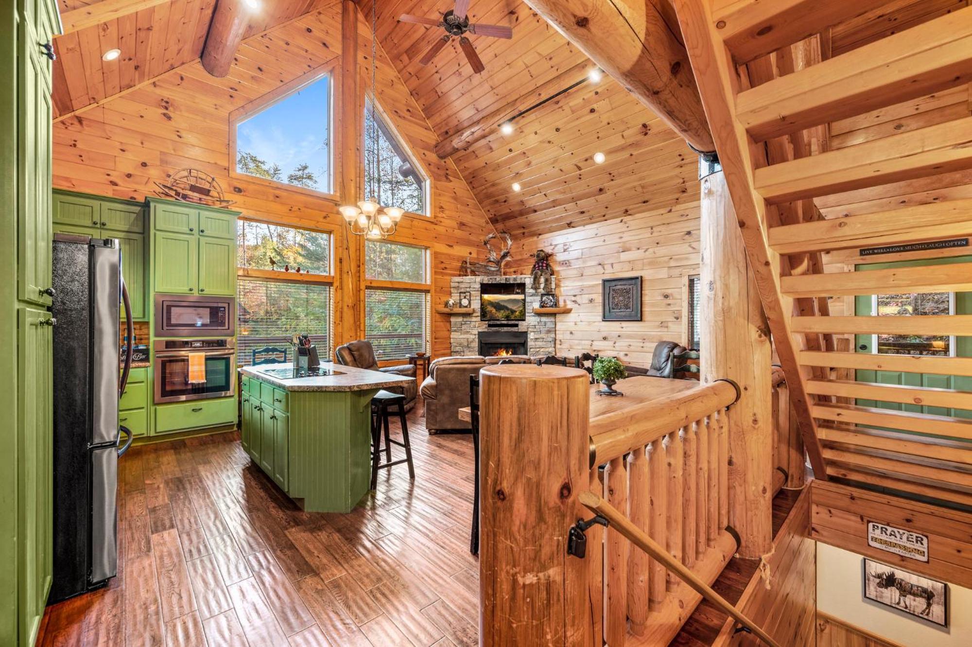 Relaxation Retreat - Pickleball Cabin - Wi-Fi, Fire Pit With Bar, Ev, Game Room, Hot Tub, Pool Access - Mins To Pf Sevierville Luaran gambar